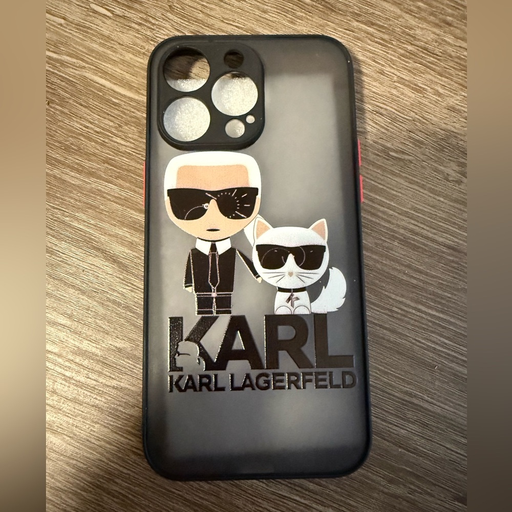 Case iPhone 15 pro max Karl lagerfeld